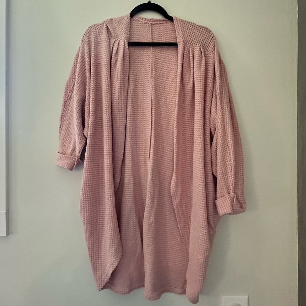 Women’s Amazon pink waffle knit 3/4 cuff sleeve cardigan sweater size small